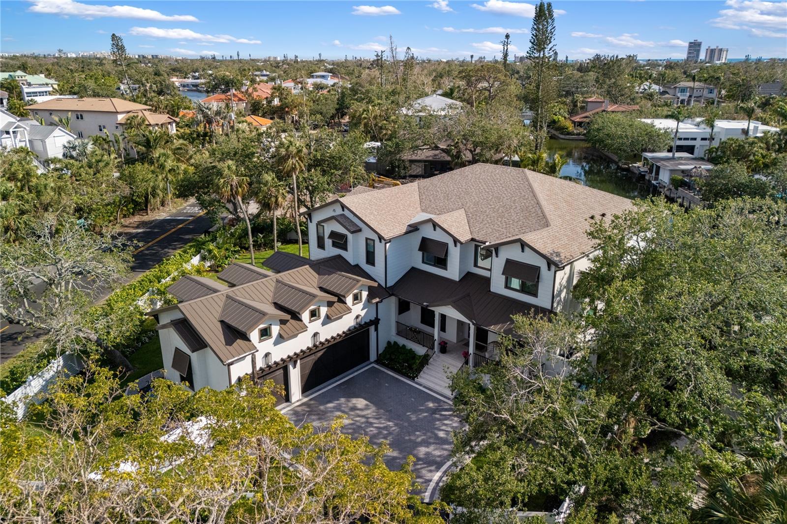 Image 20 of 93 For 4634 Higel Avenue