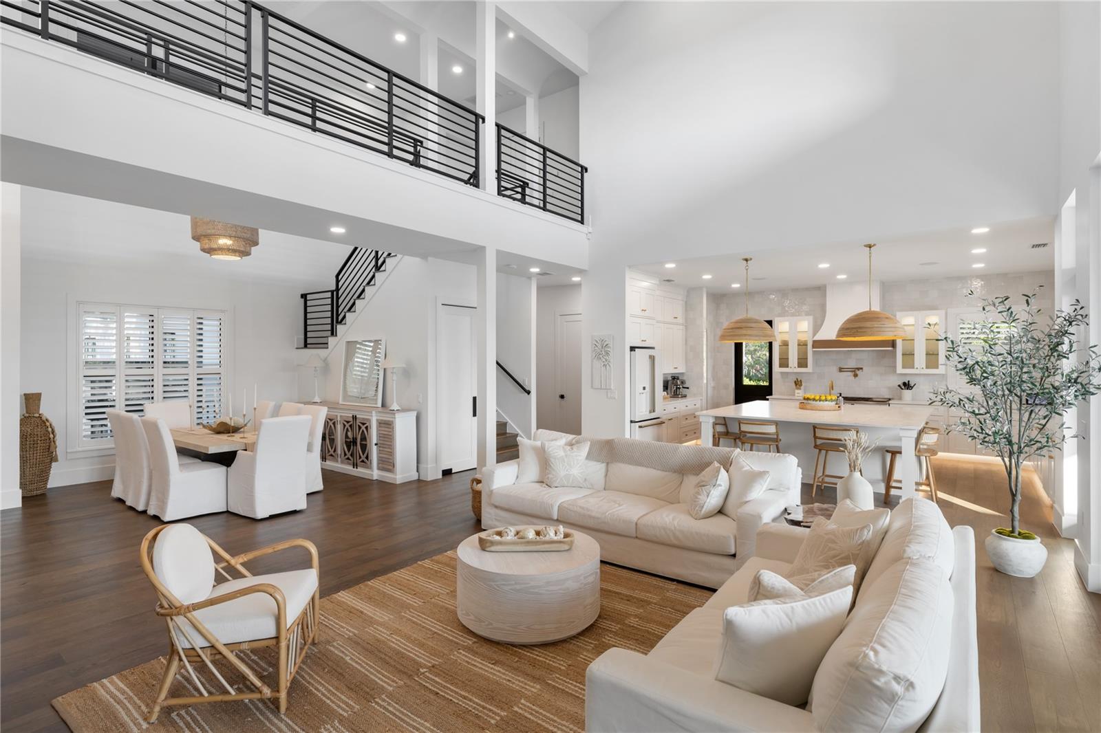 Image 31 of 93 For 4634 Higel Avenue