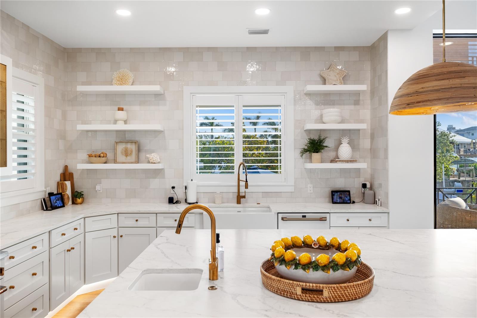 Image 42 of 93 For 4634 Higel Avenue