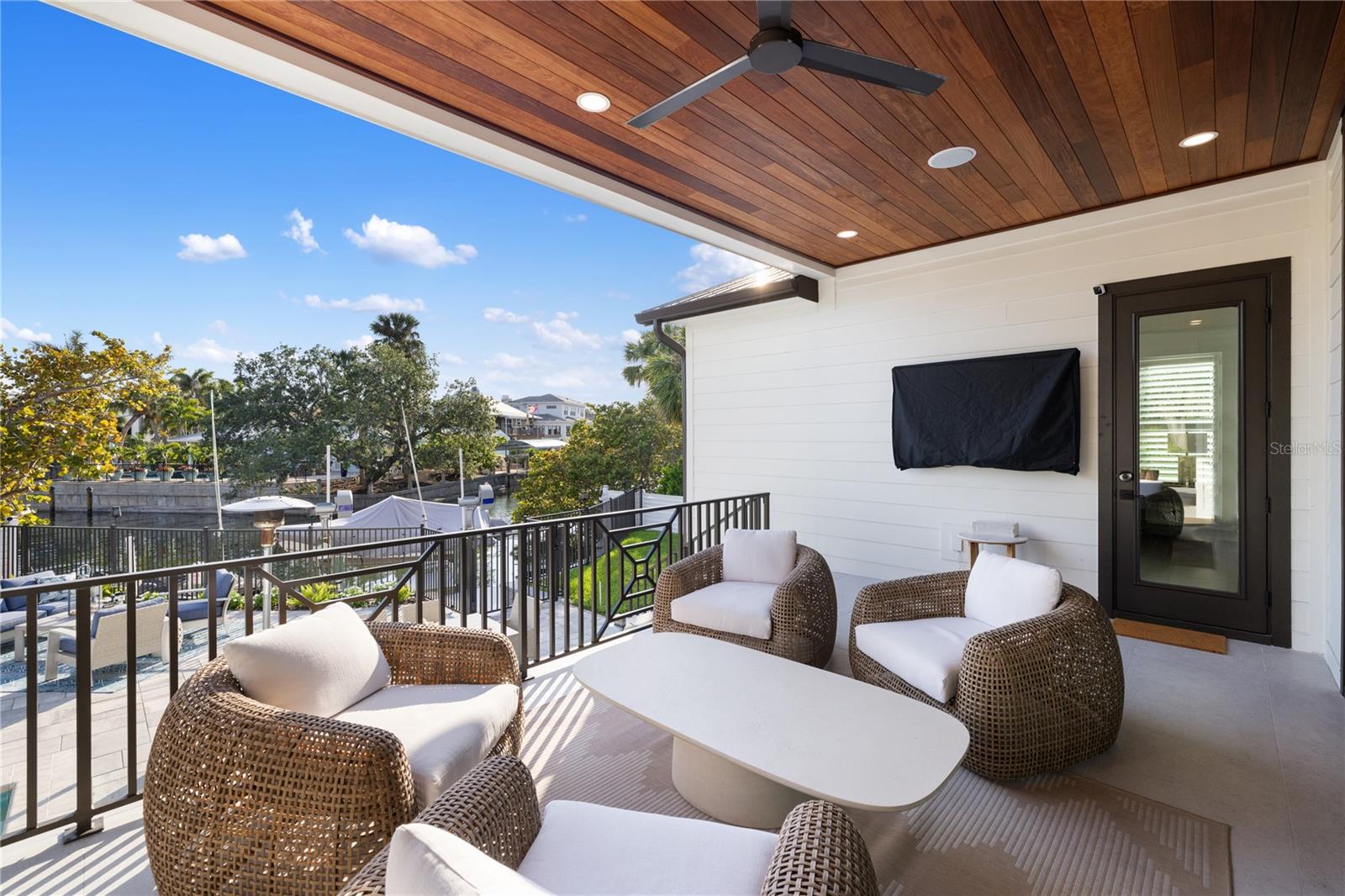 Image 53 of 93 For 4634 Higel Avenue