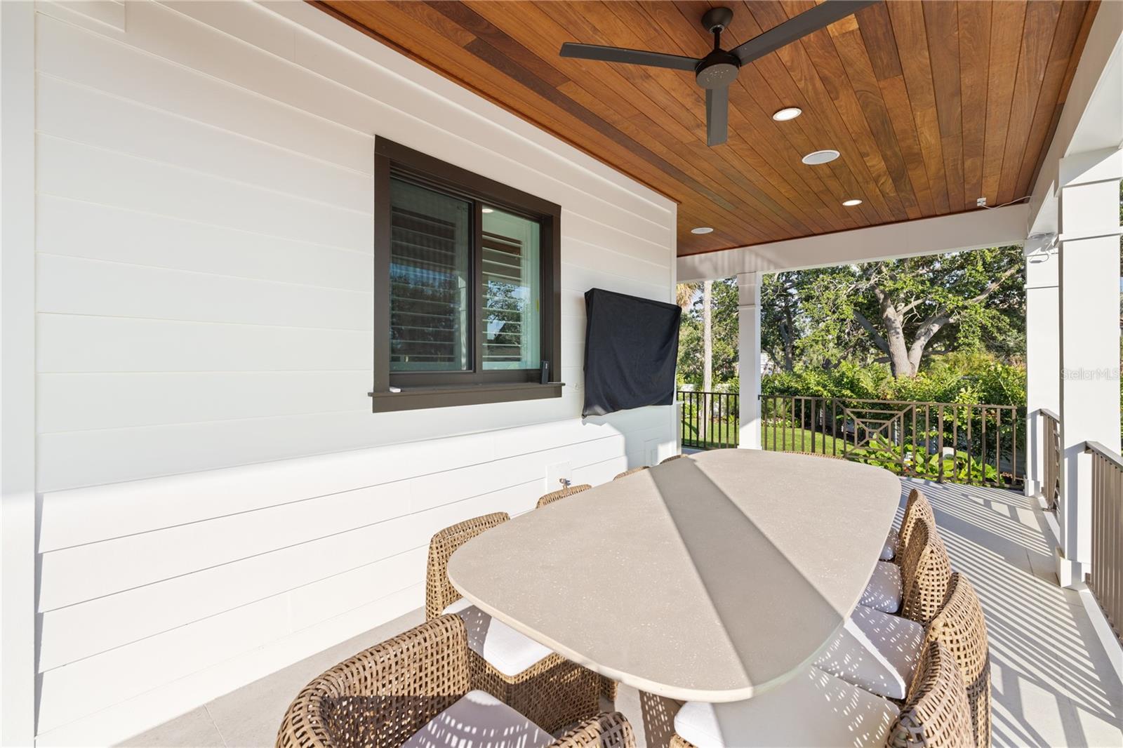 Image 76 of 93 For 4634 Higel Avenue