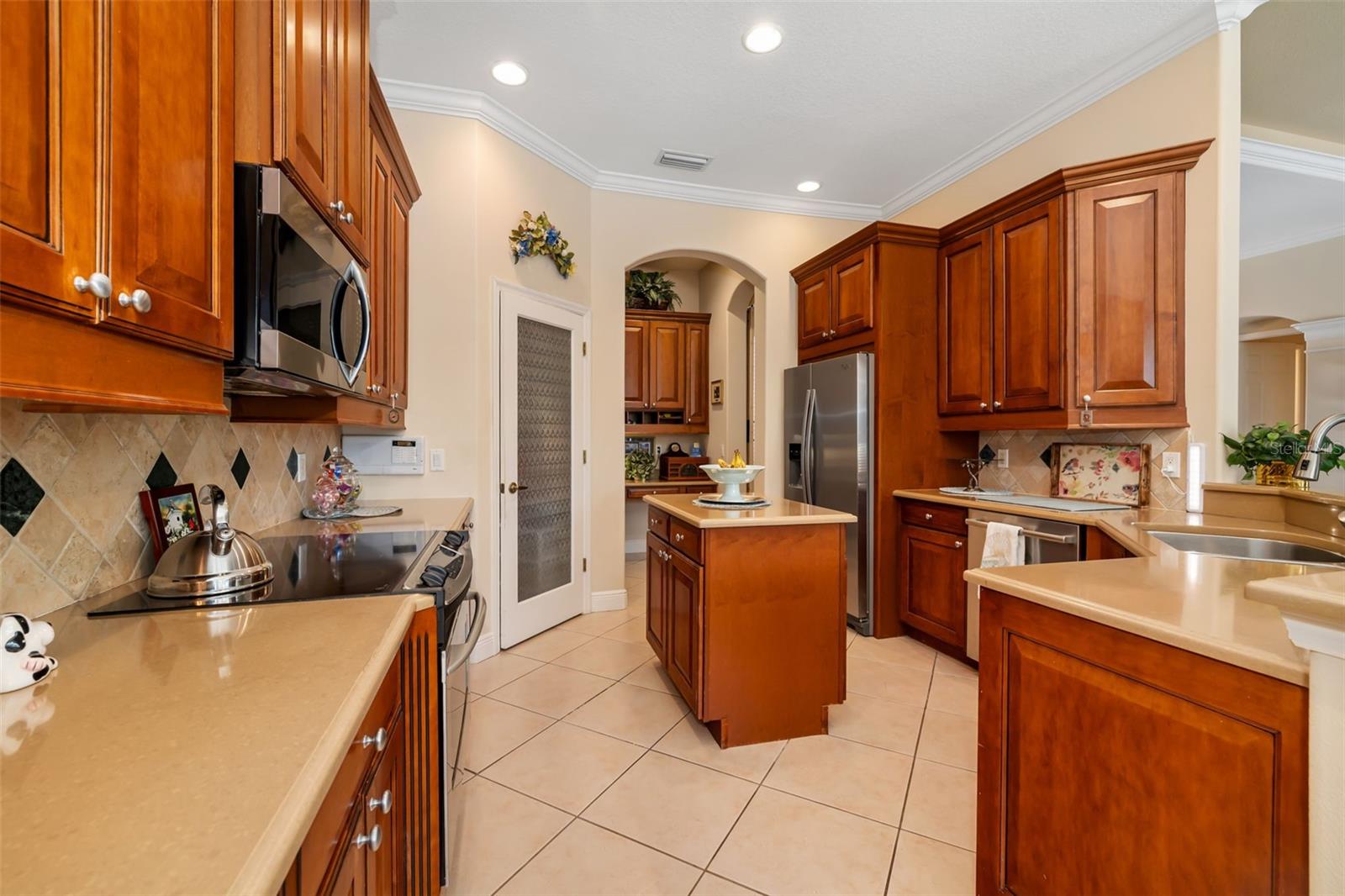 Image 14 of 56 For 3839 59th Avenue Circle E