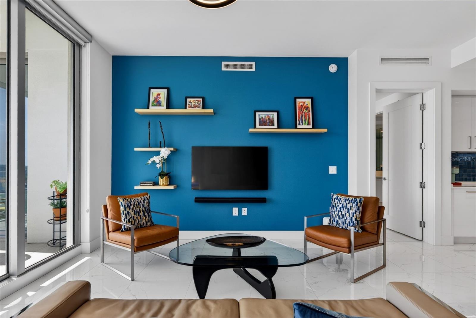 Image 10 of 46 For 111 Pineapple Avenue 904