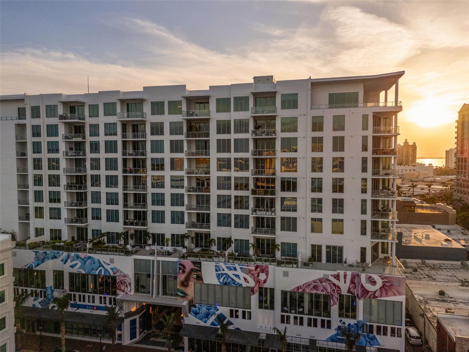 Image 15 of 46 For 111 Pineapple Avenue 904