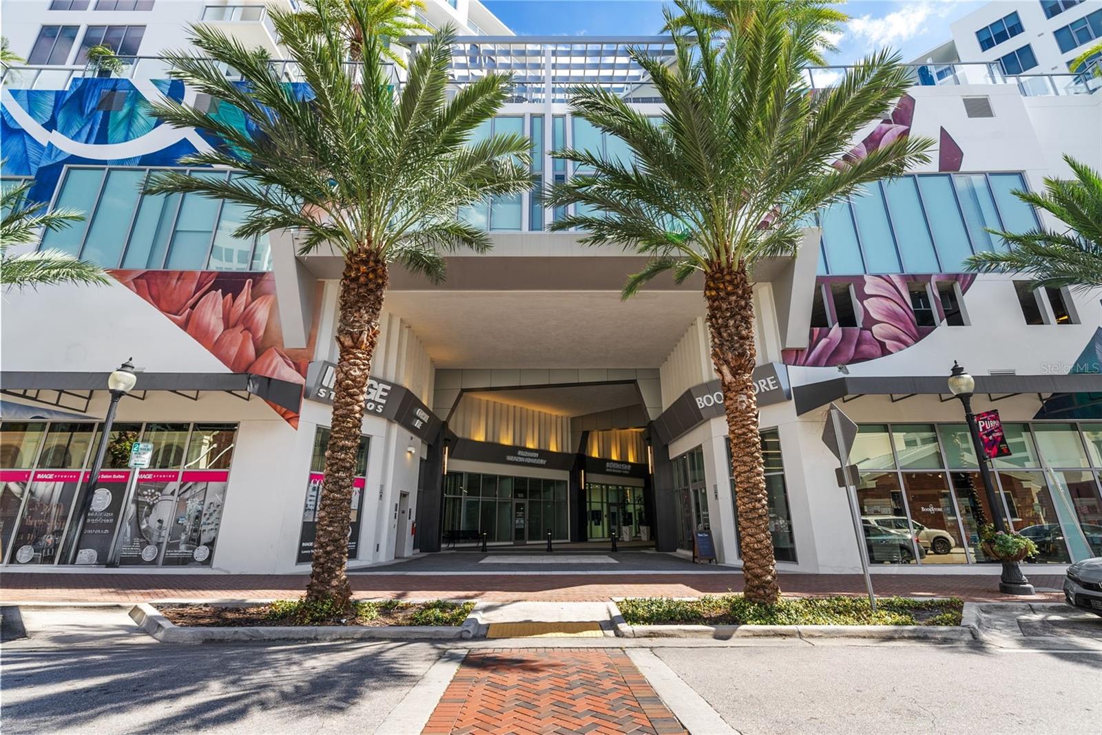 Image 2 of 46 For 111 Pineapple Avenue 904