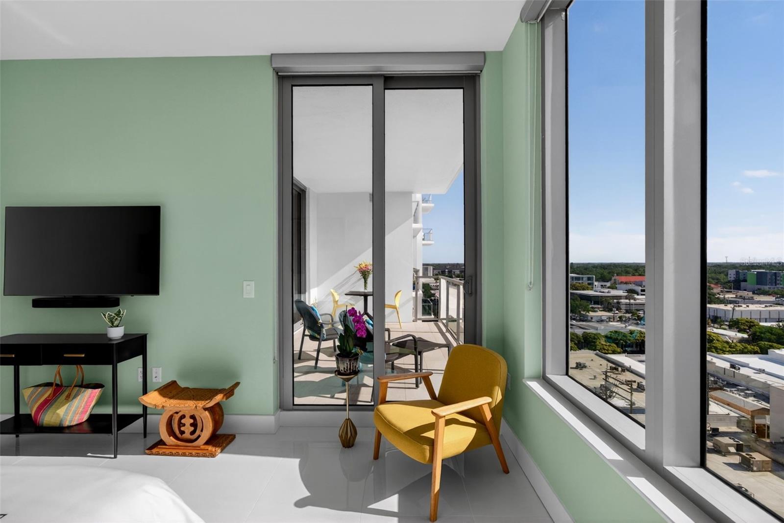 Image 20 of 46 For 111 Pineapple Avenue 904