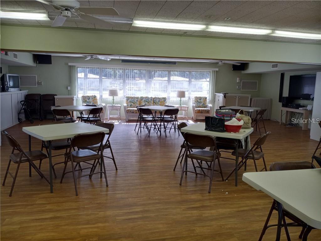 Image 16 of 16 For 3900 Roxane Boulevard 8b