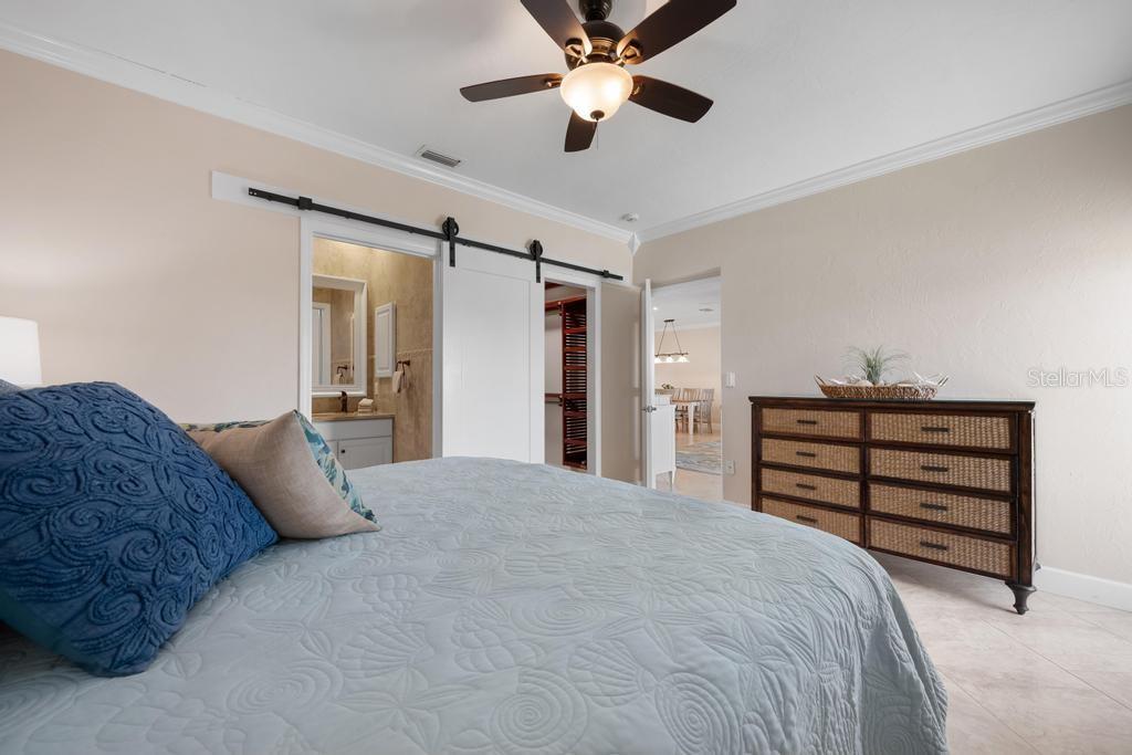 Image 25 of 53 For 6005 Gulf Drive 219