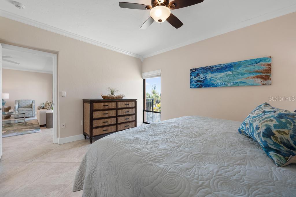 Image 27 of 53 For 6005 Gulf Drive 219