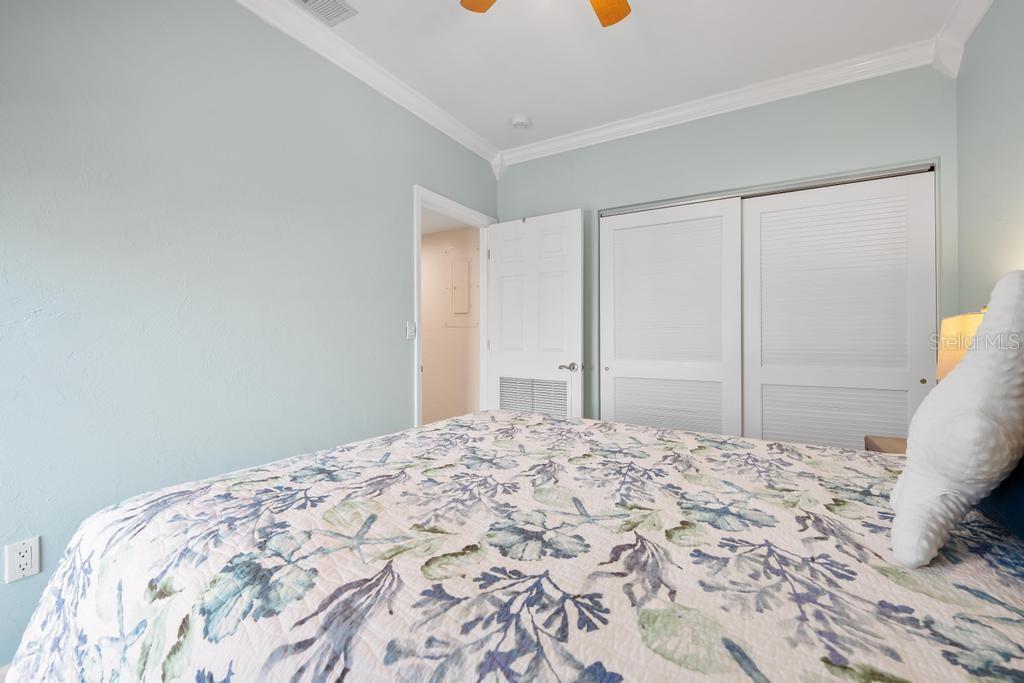 Image 30 of 53 For 6005 Gulf Drive 219