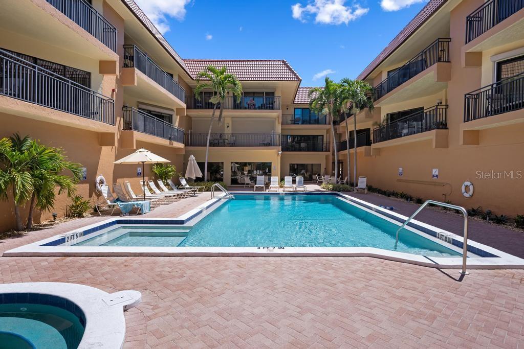 Image 4 of 53 For 6005 Gulf Drive 219