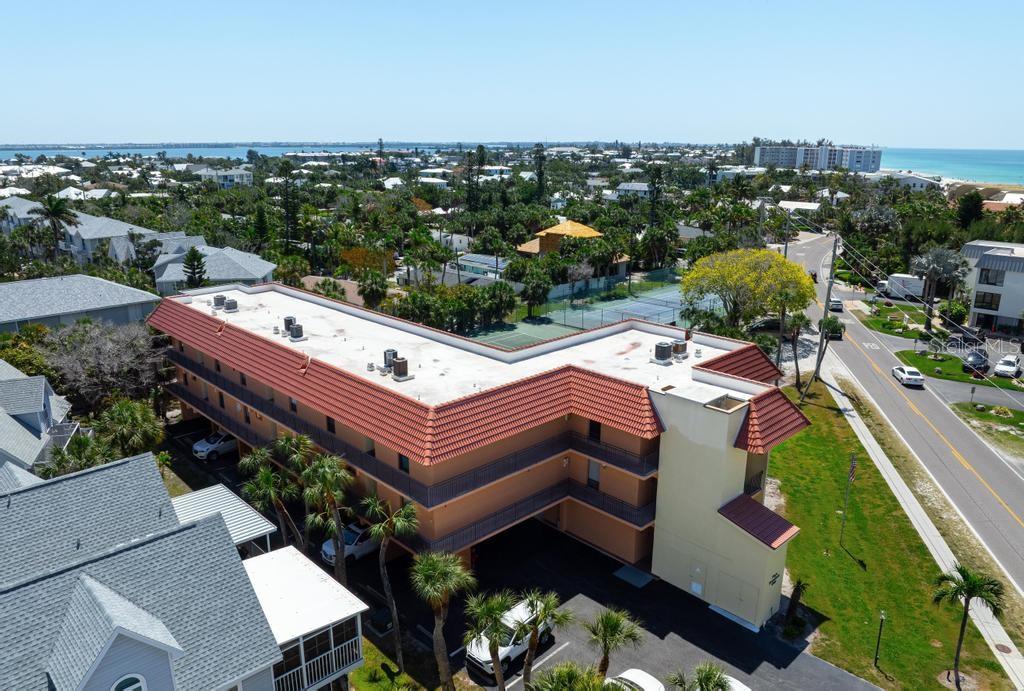 Image 51 of 53 For 6005 Gulf Drive 219