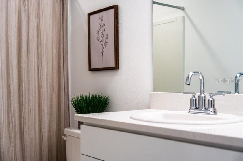 Image 15 of 20 For 11617 Glenside Terrace