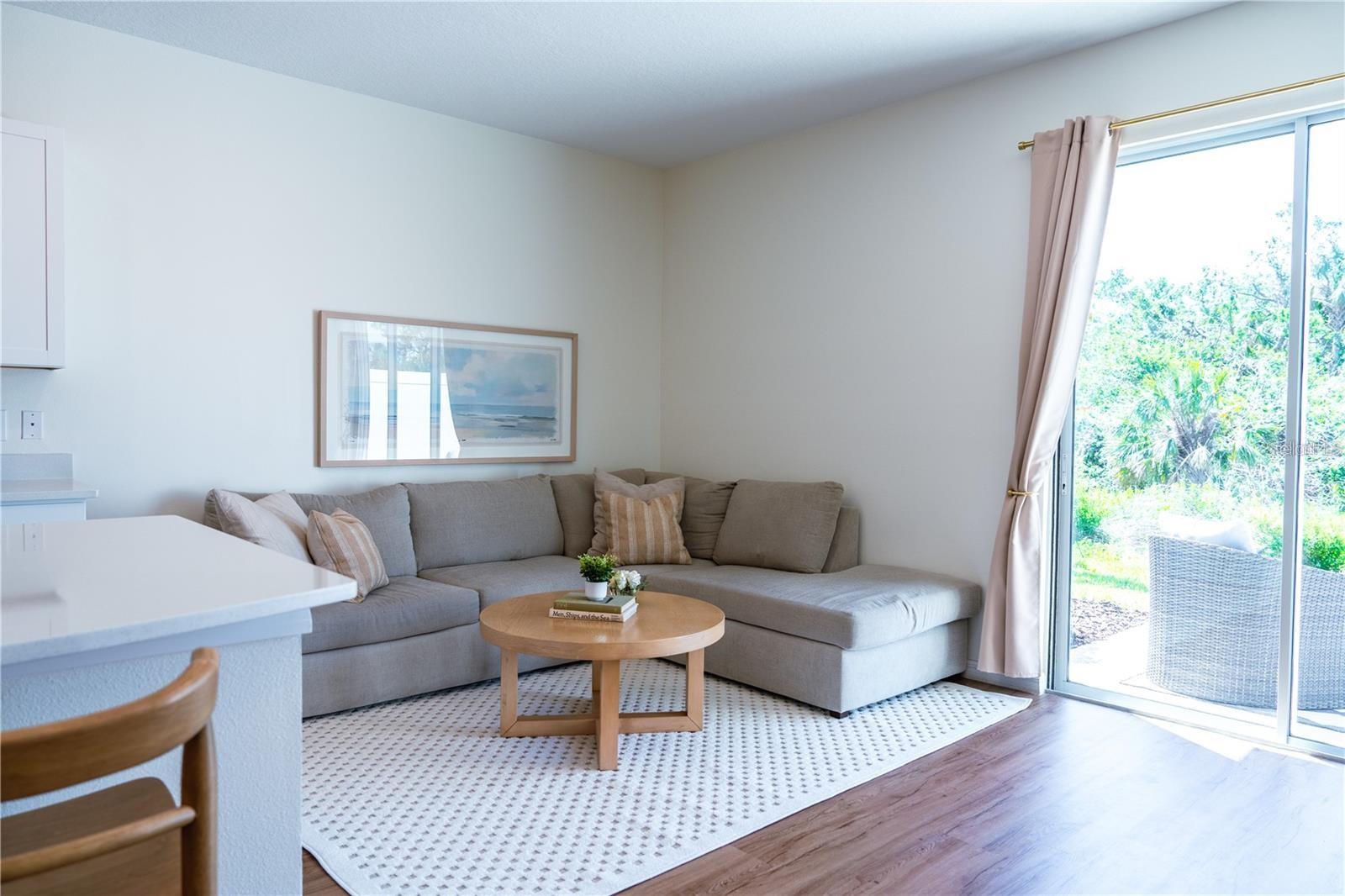 Image 4 of 20 For 11617 Glenside Terrace