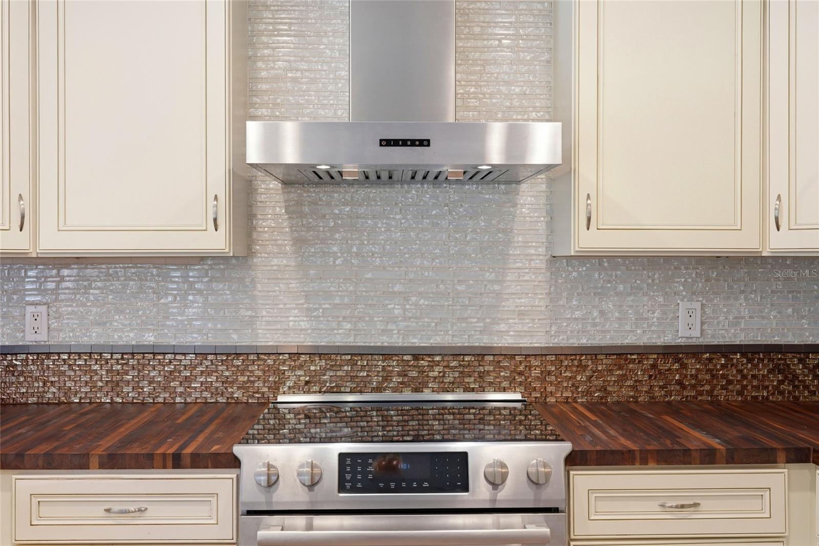 Image 14 of 55 For 4701 Atlantic Avenue