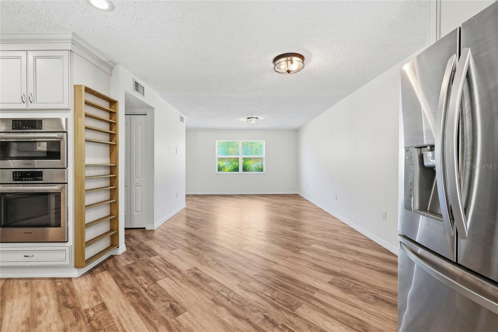 Image 16 of 55 For 4701 Atlantic Avenue