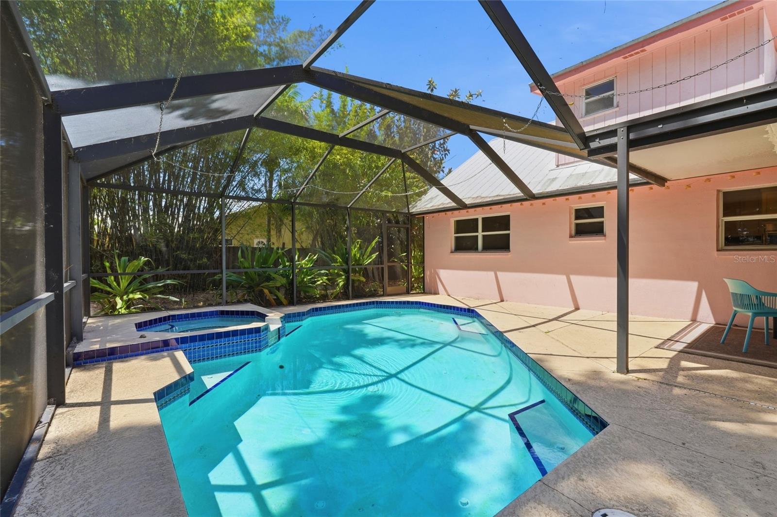 Image 7 of 55 For 4701 Atlantic Avenue