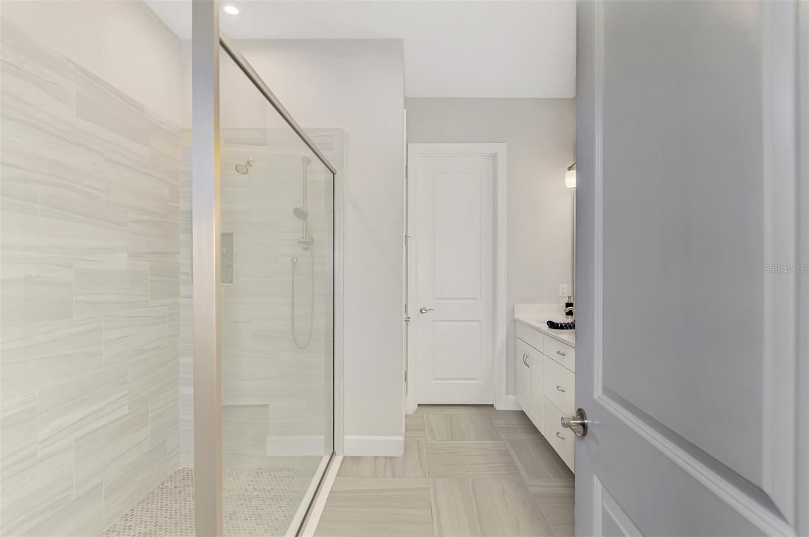 Image 38 of 100 For 5313 Trails Bend Court