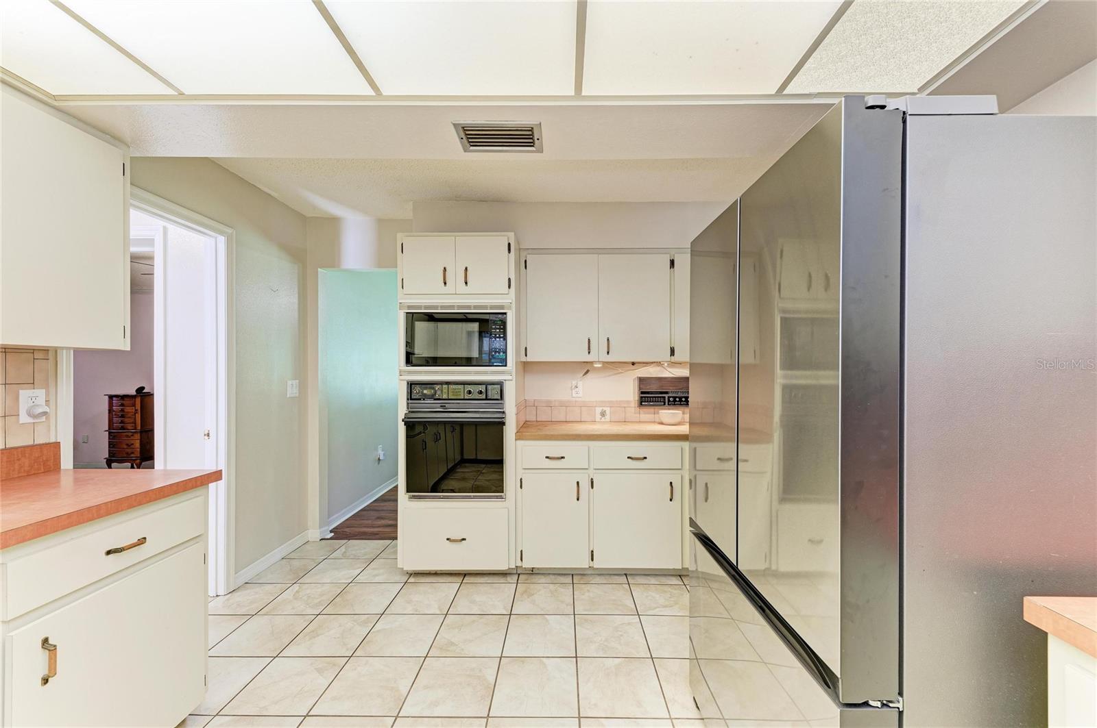 Image 17 of 92 For 4328 Lost Forest Lane