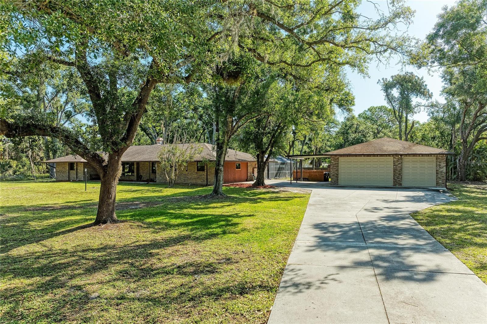 Image 2 of 92 For 4328 Lost Forest Lane