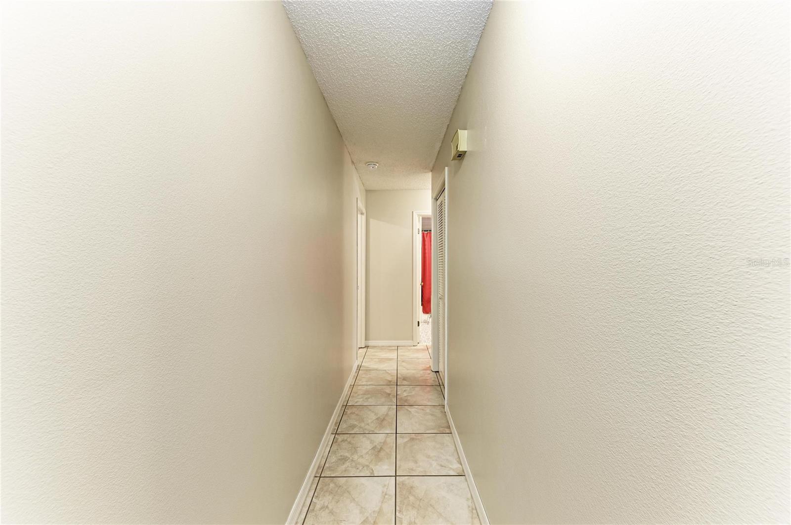 Image 37 of 92 For 4328 Lost Forest Lane