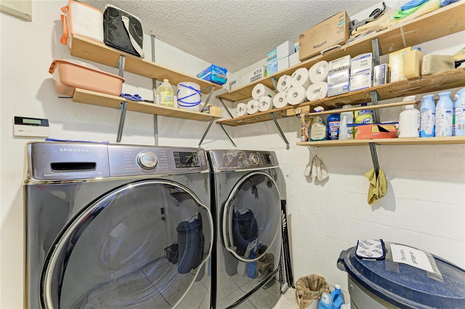 Image 45 of 92 For 4328 Lost Forest Lane