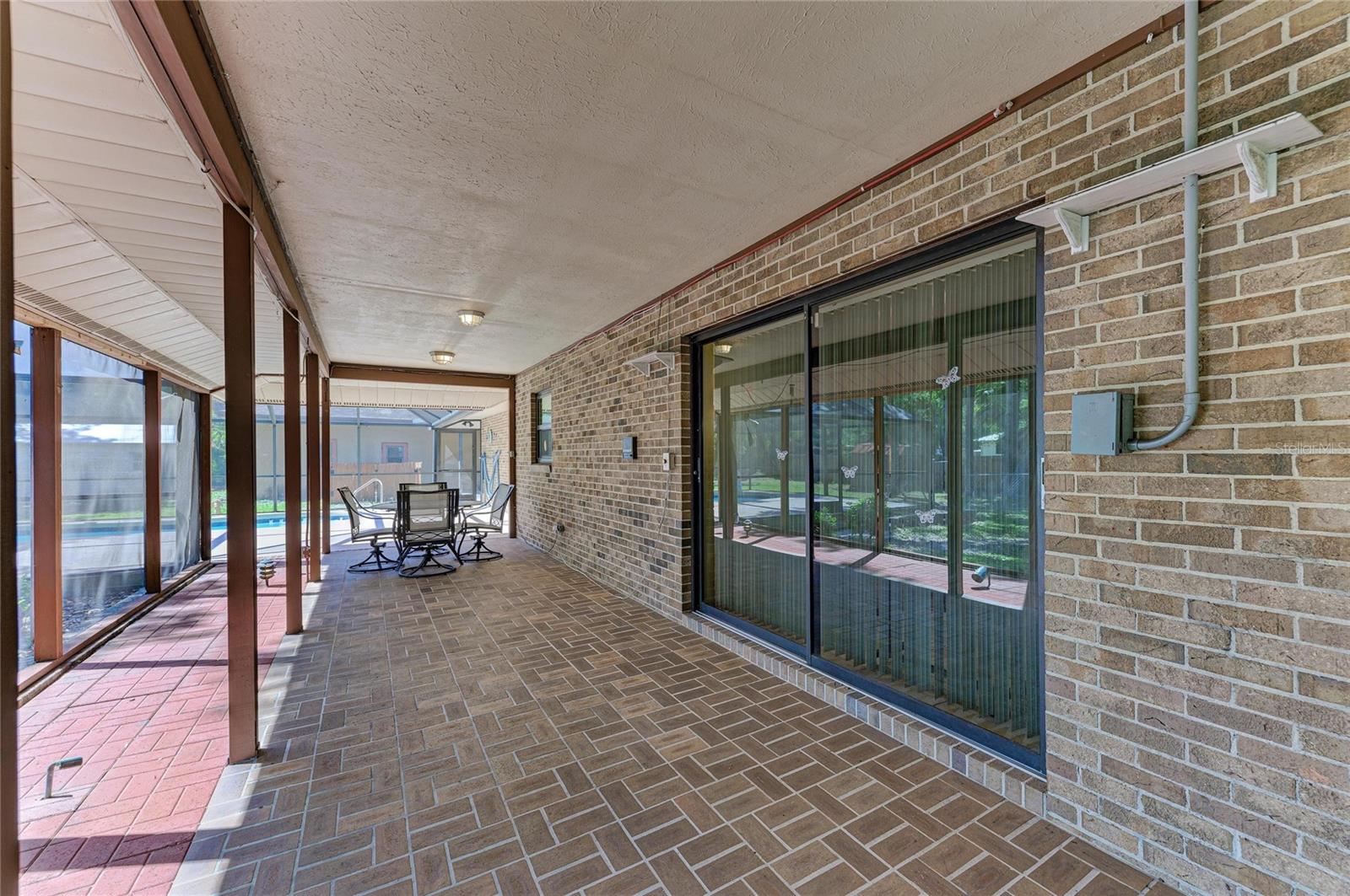 Image 48 of 92 For 4328 Lost Forest Lane