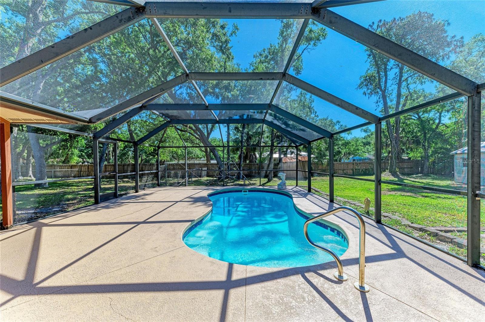 Image 51 of 92 For 4328 Lost Forest Lane