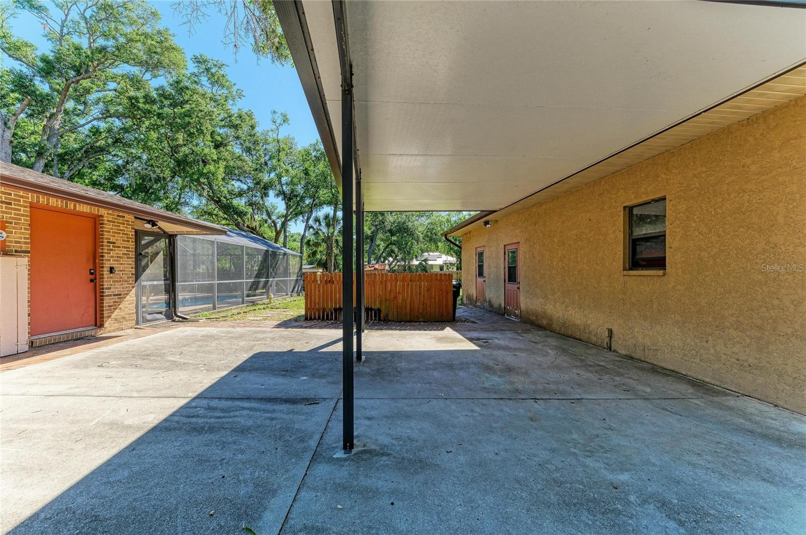 Image 54 of 92 For 4328 Lost Forest Lane