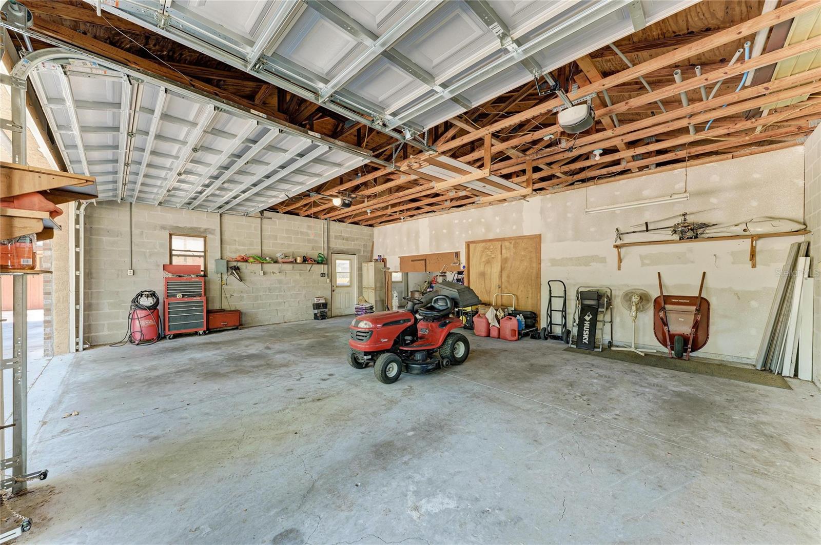 Image 58 of 92 For 4328 Lost Forest Lane