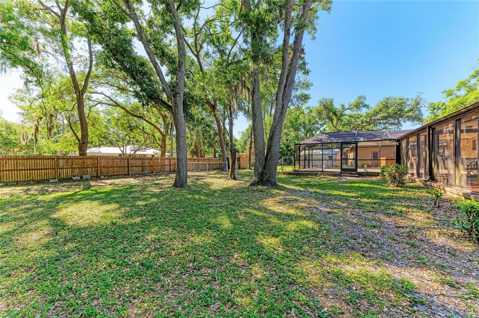 Image 67 of 92 For 4328 Lost Forest Lane