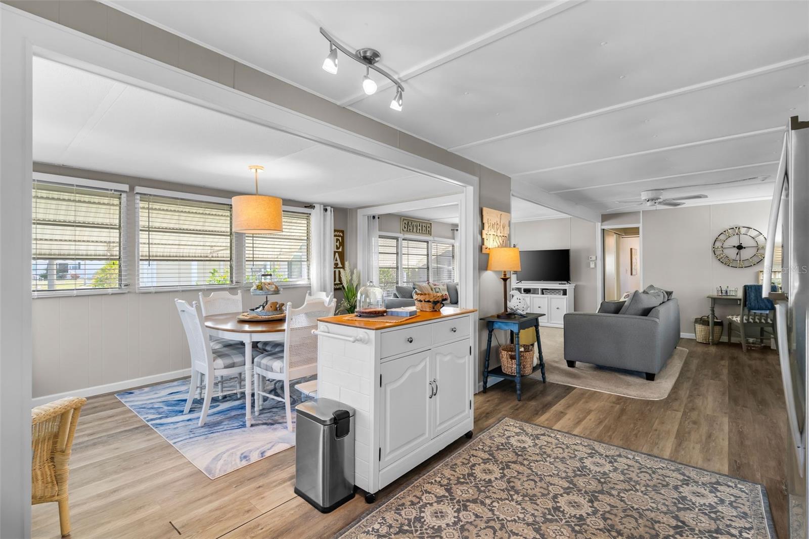 Image 10 of 36 For 2900 8th Avenue W 23