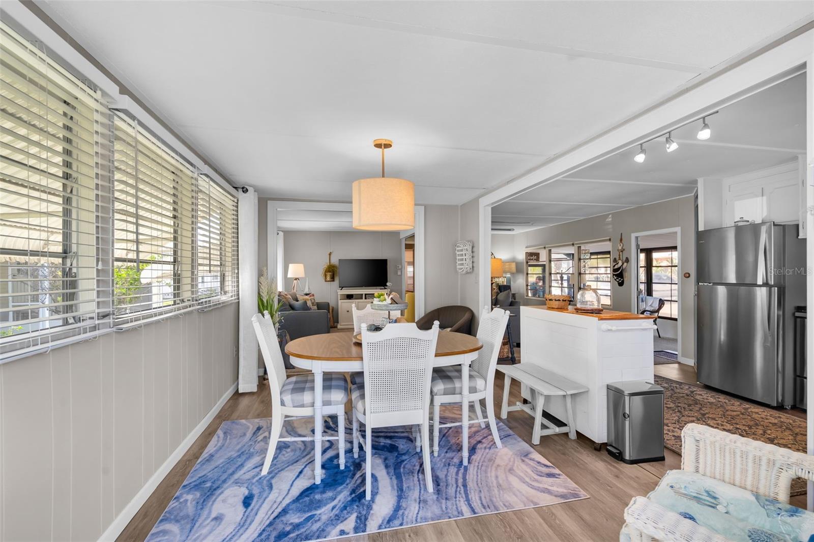 Image 14 of 36 For 2900 8th Avenue W 23