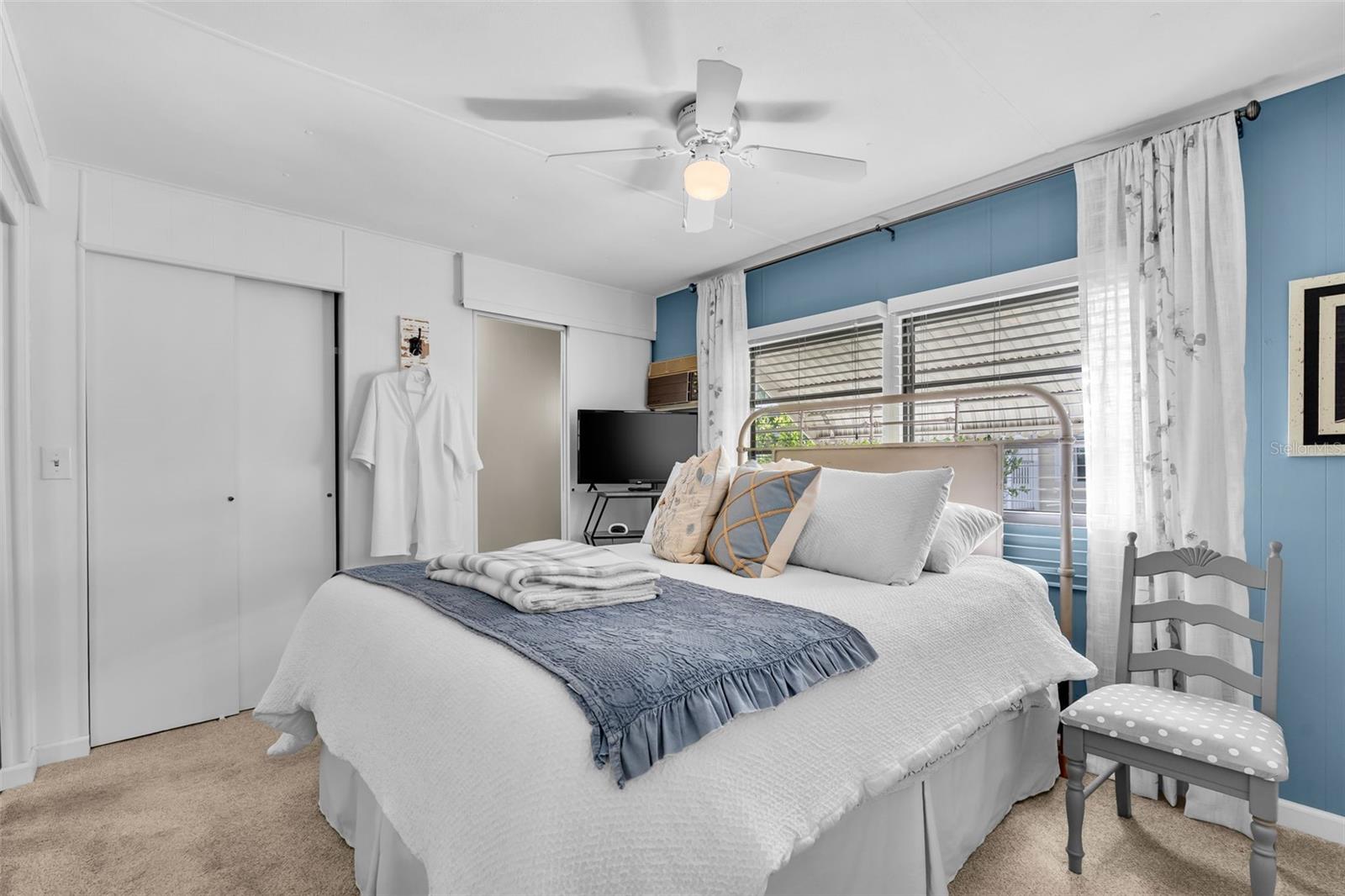 Image 19 of 36 For 2900 8th Avenue W 23