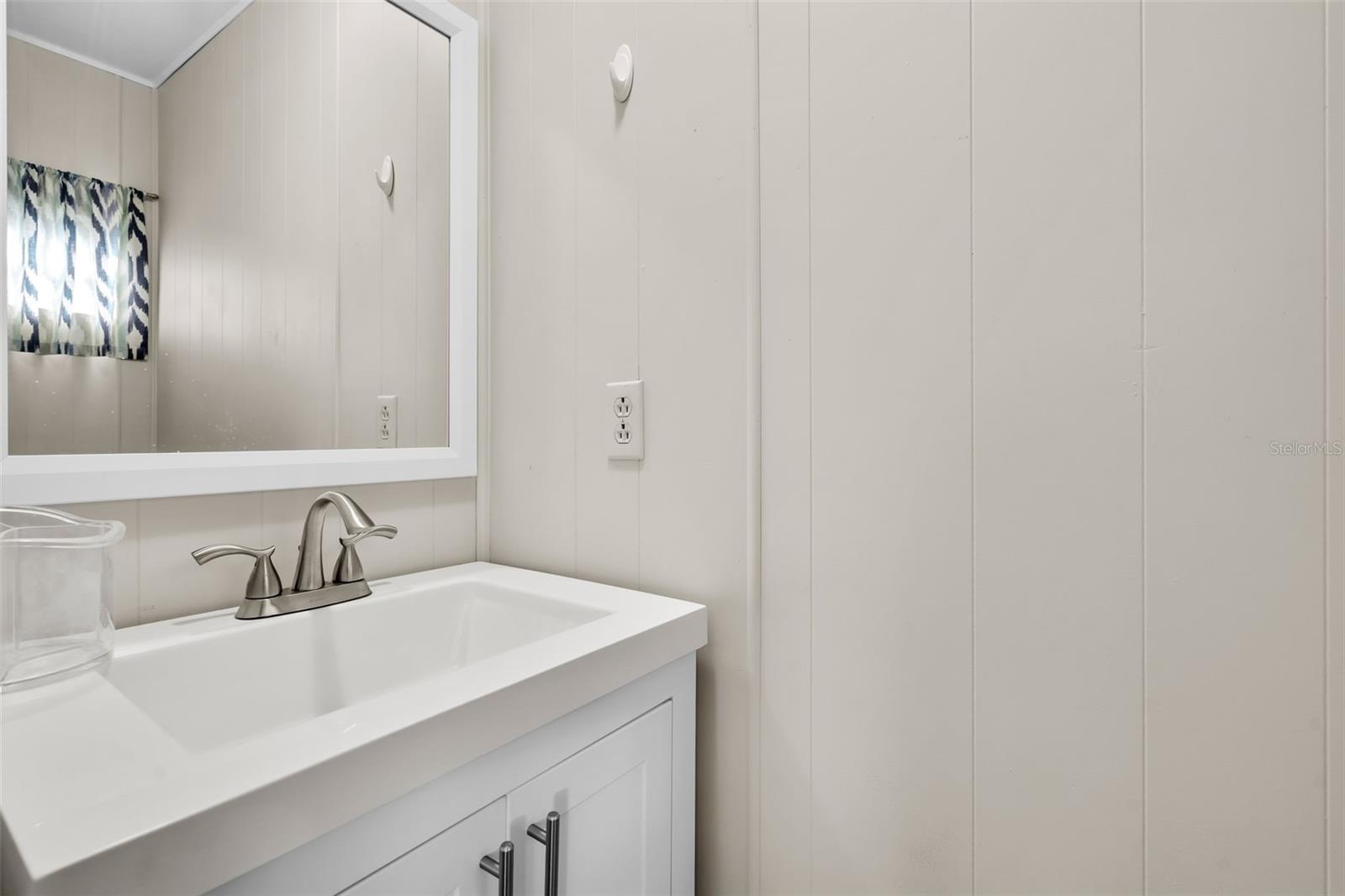 Image 24 of 36 For 2900 8th Avenue W 23