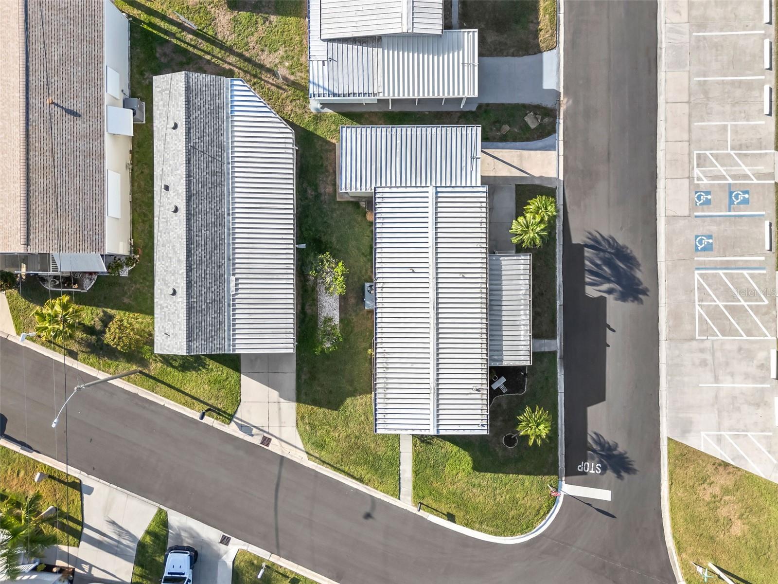 Image 30 of 36 For 2900 8th Avenue W 23