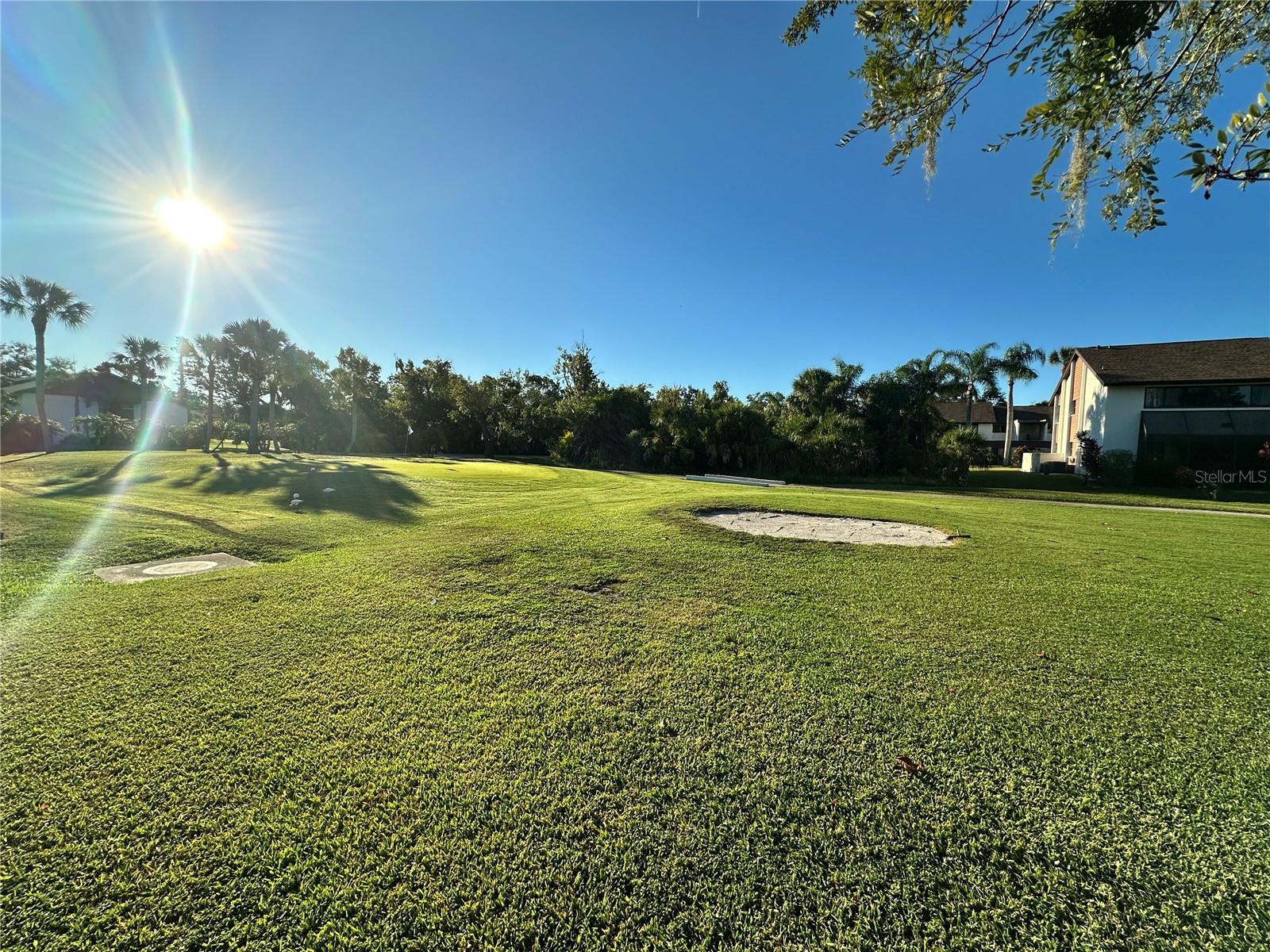 Image 23 of 30 For 4572 Red Maple Road 901