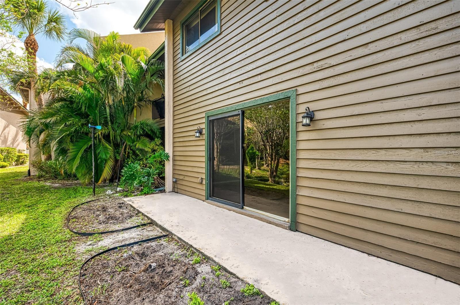 Image 32 of 45 For 935 Sunridge Way B4