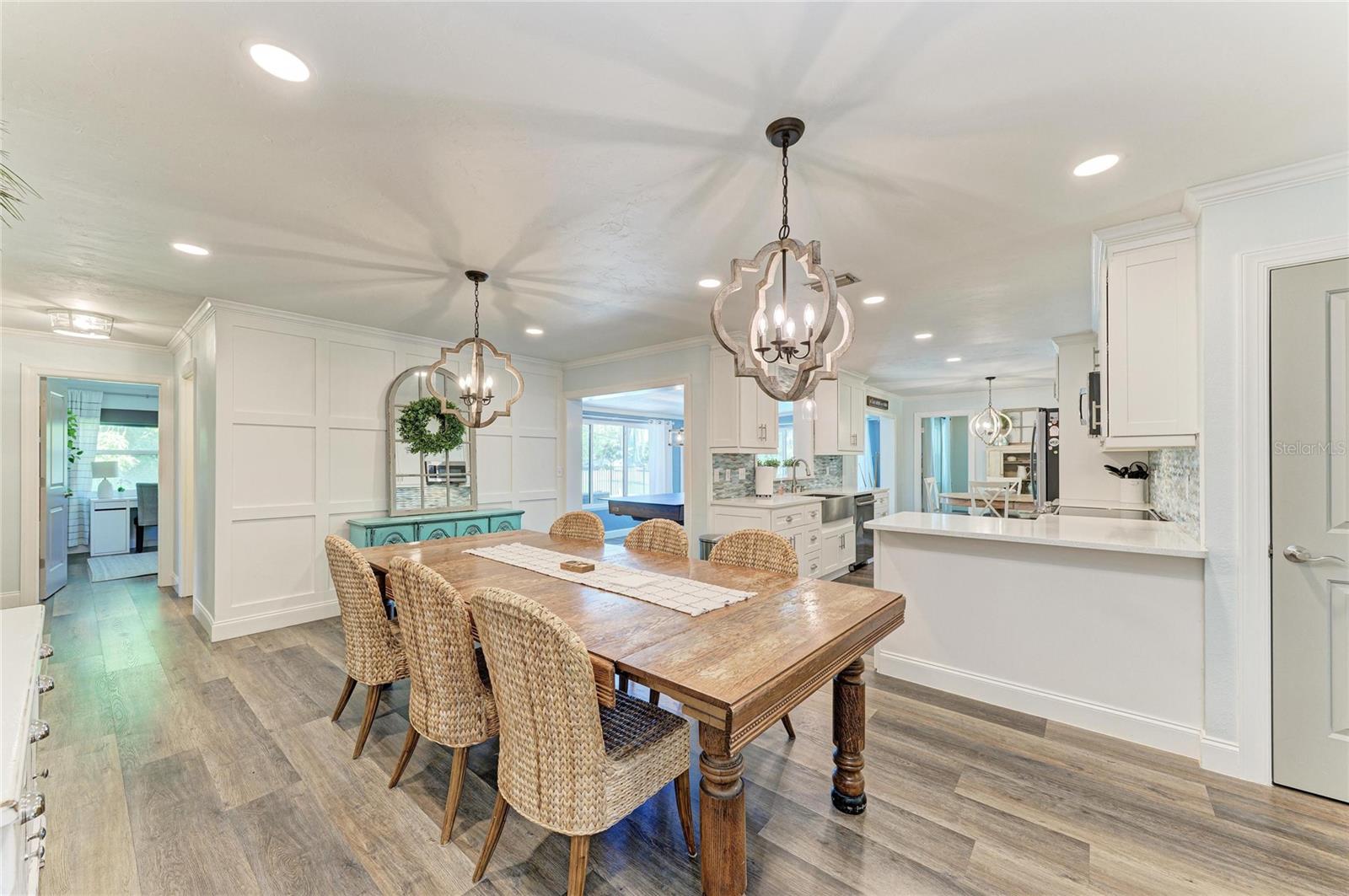 Image 21 of 66 For 1907 37th Street W