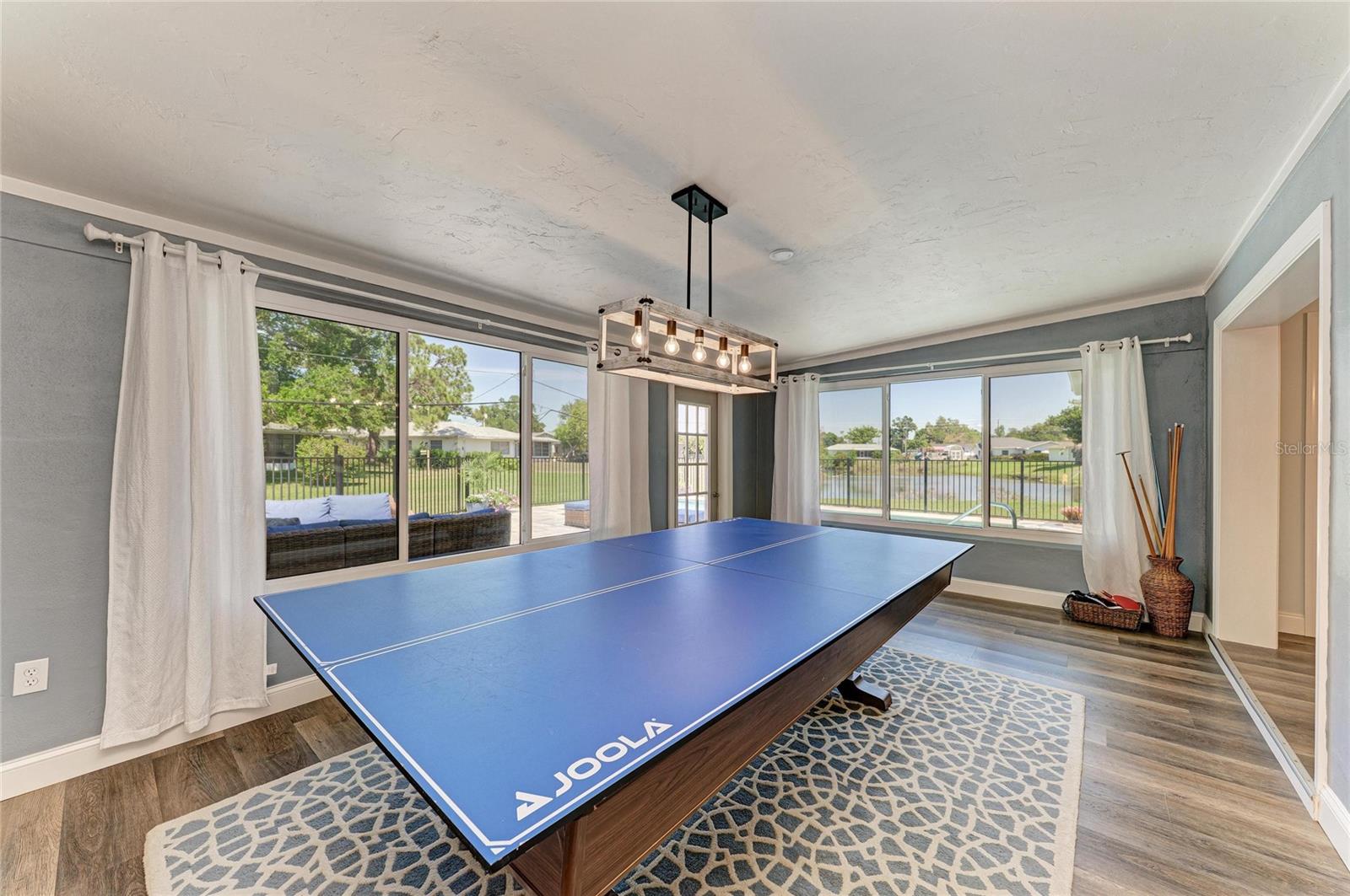 Image 28 of 66 For 1907 37th Street W