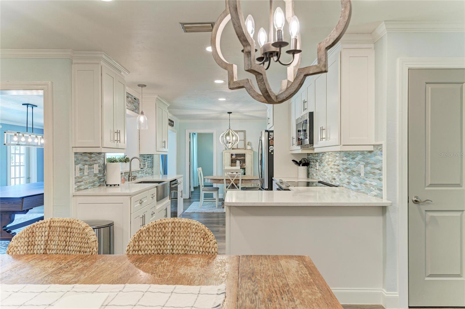 Image 42 of 66 For 1907 37th Street W