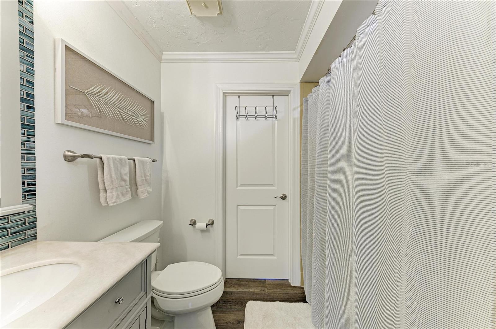 Image 53 of 66 For 1907 37th Street W