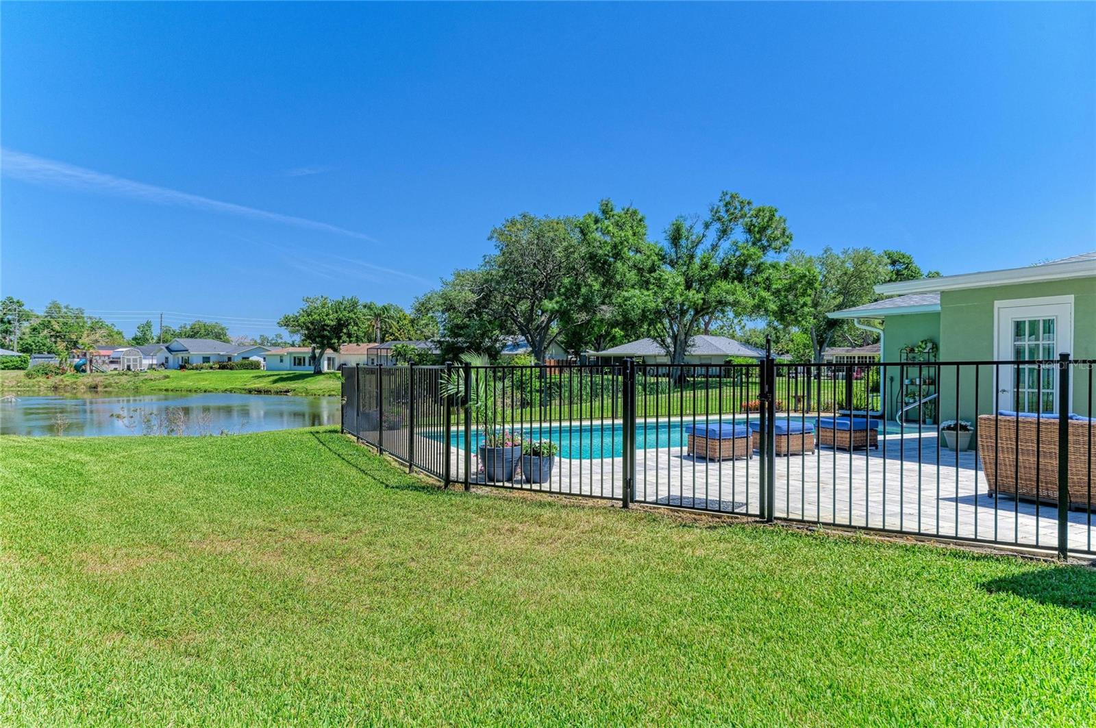 Image 58 of 66 For 1907 37th Street W