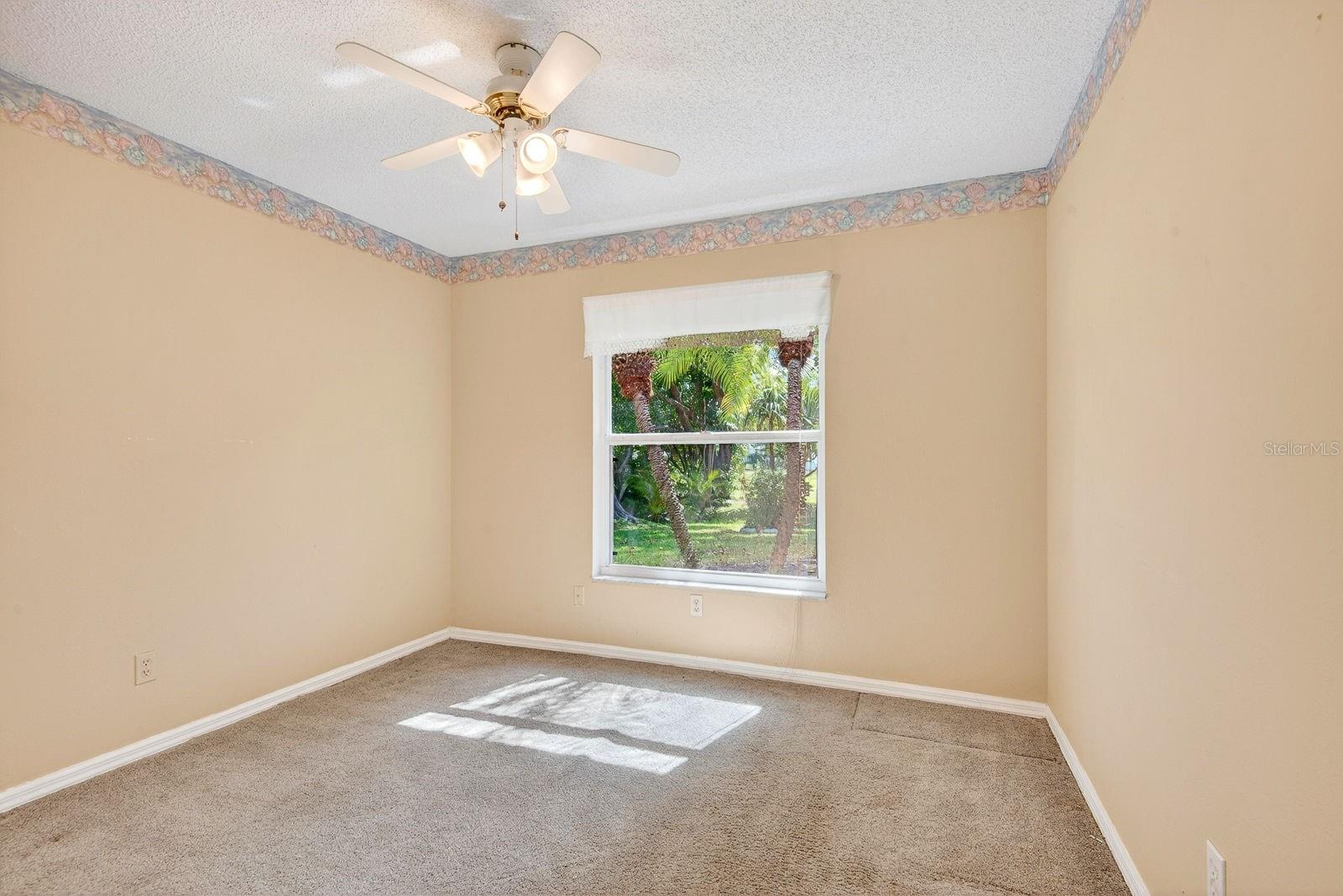 Image 17 of 39 For 4913 72nd Court E