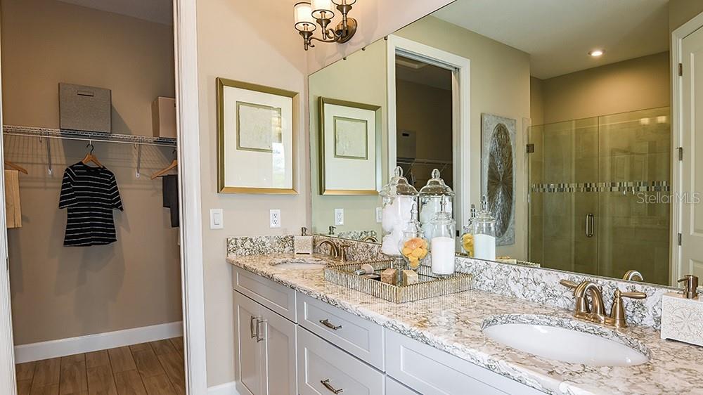 Image 17 of 47 For 3219 Porto Lane