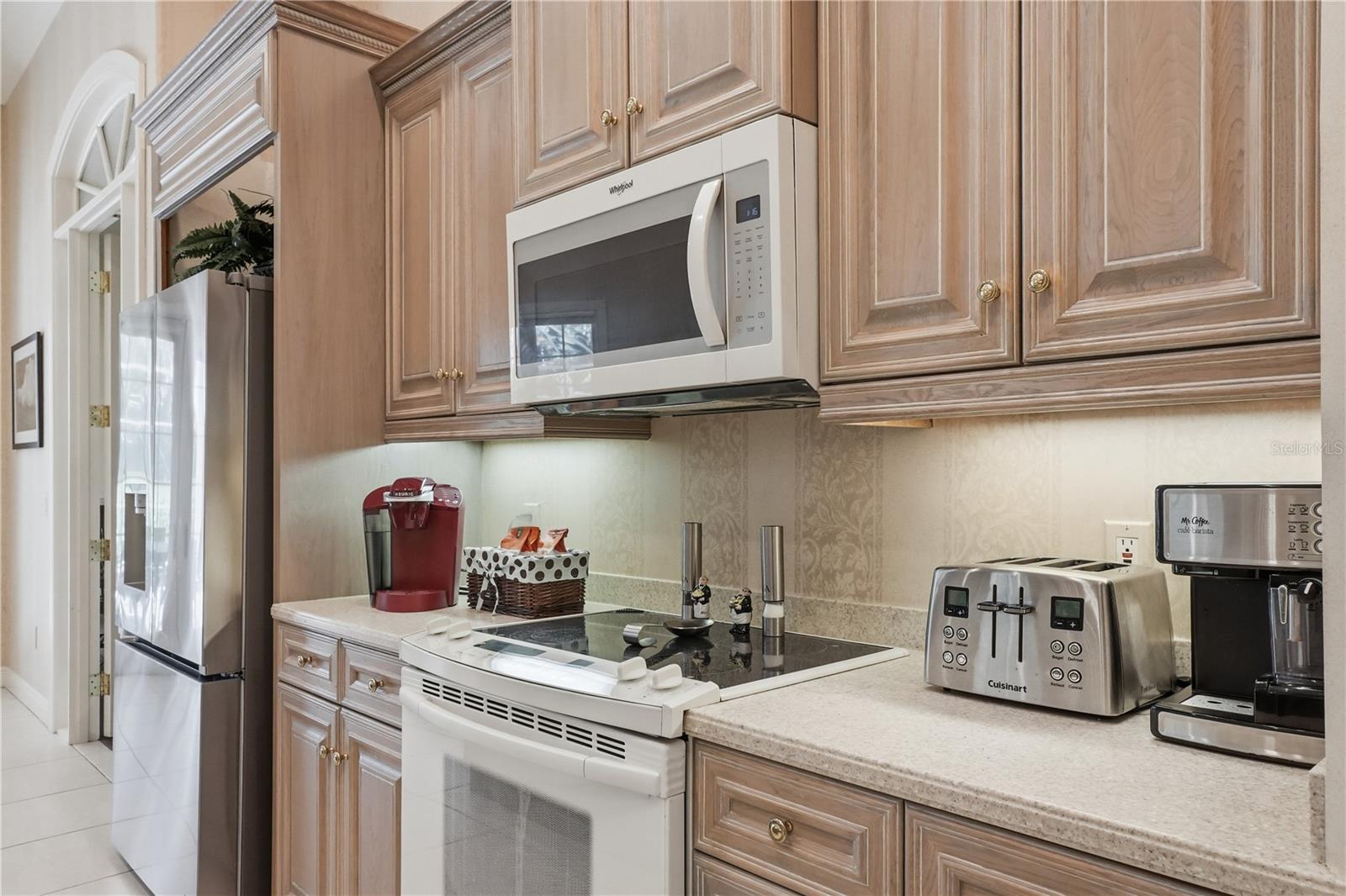 Image 21 of 78 For 402 Macewen Drive