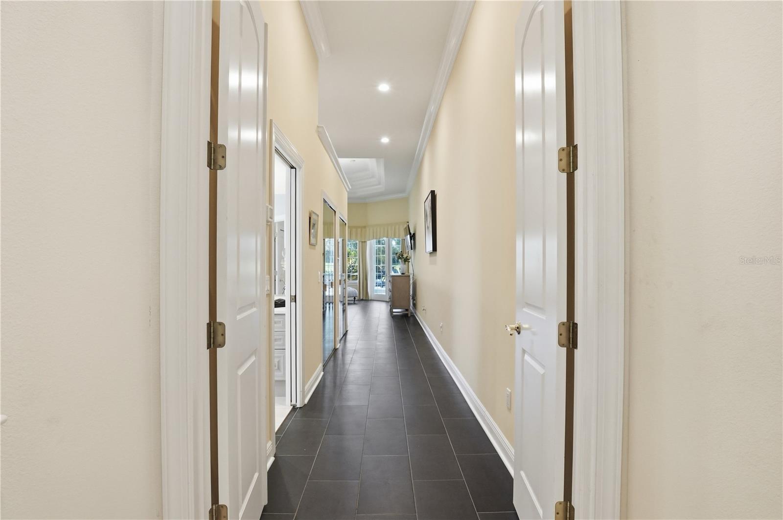 Image 27 of 78 For 402 Macewen Drive