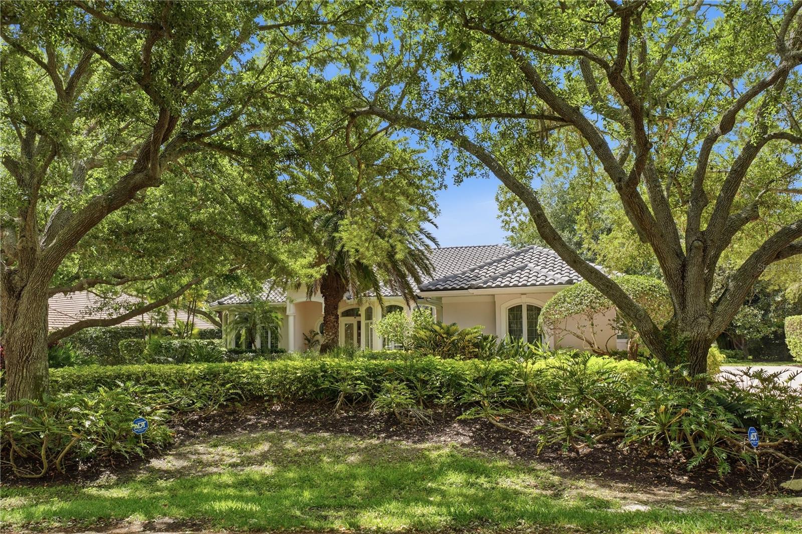 Image 3 of 78 For 402 Macewen Drive