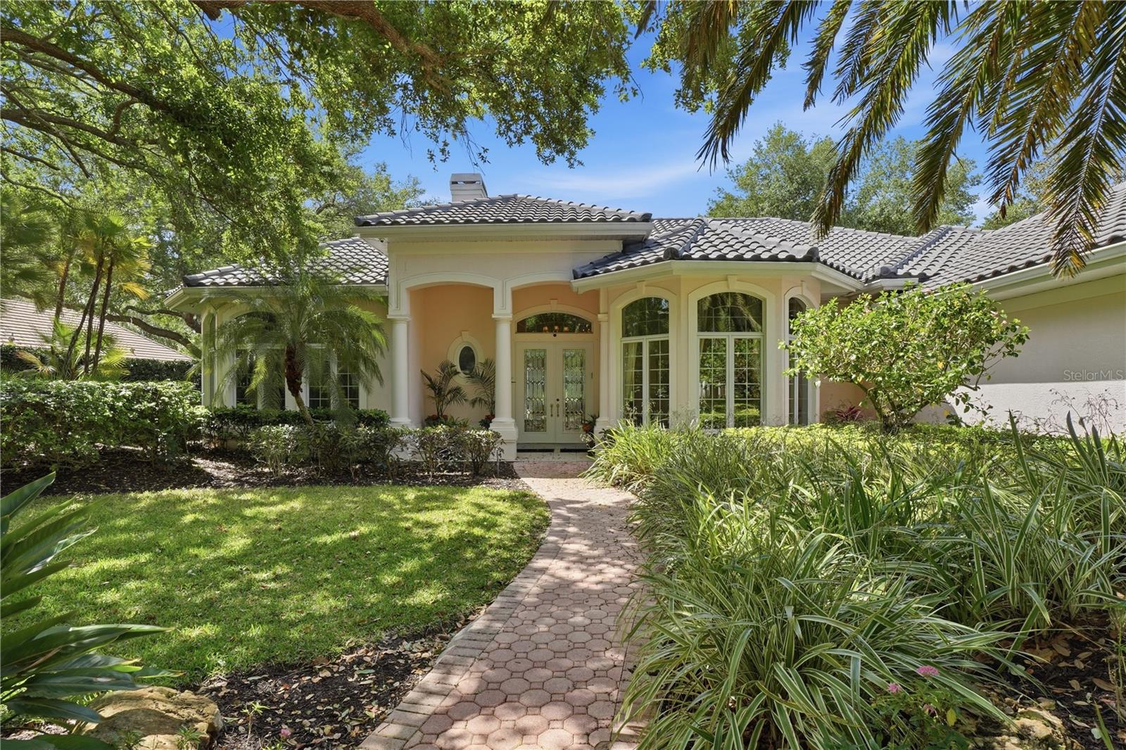 Image 7 of 78 For 402 Macewen Drive