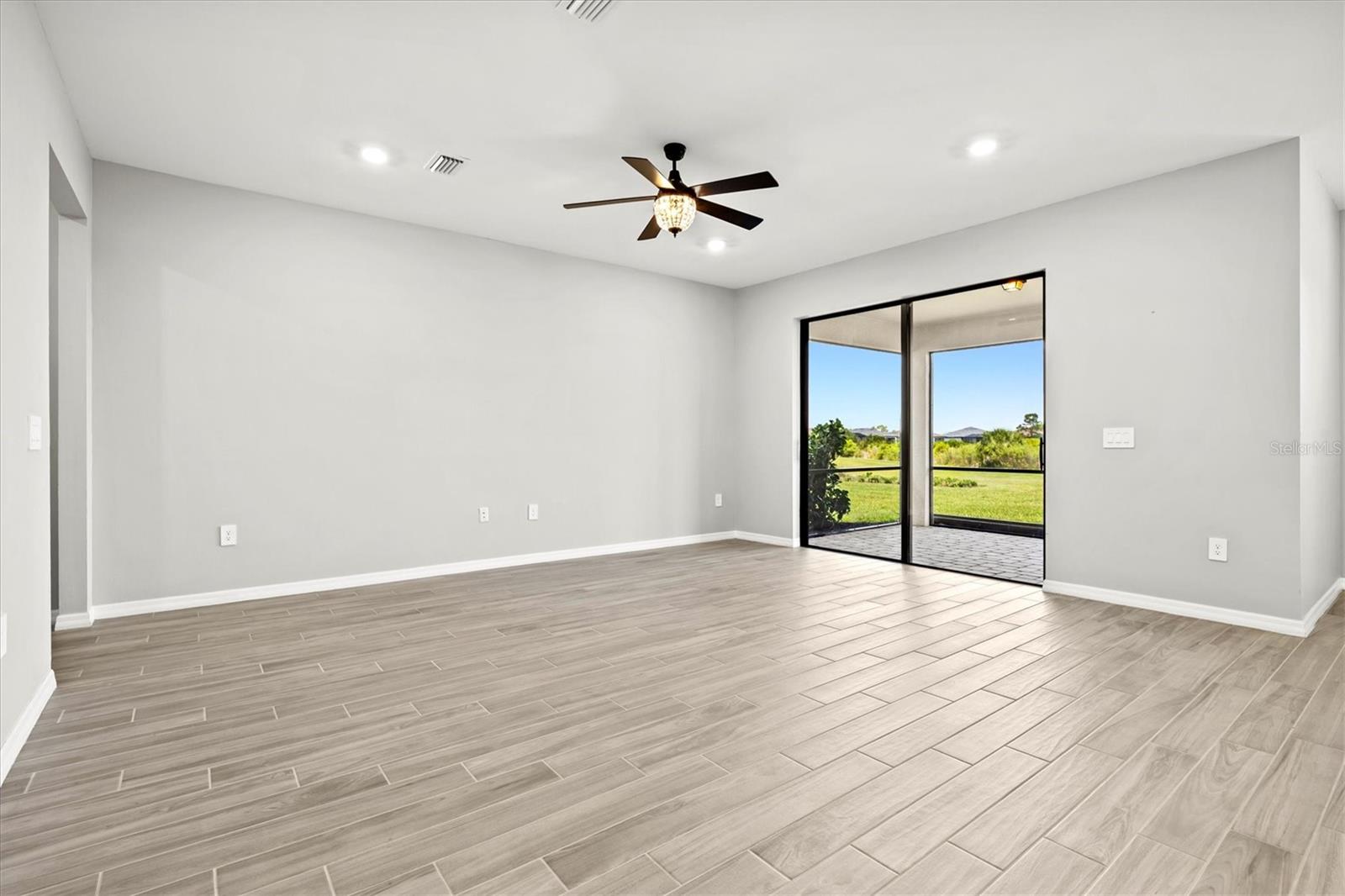 Image 10 of 95 For 6272 Winding Pine Drive